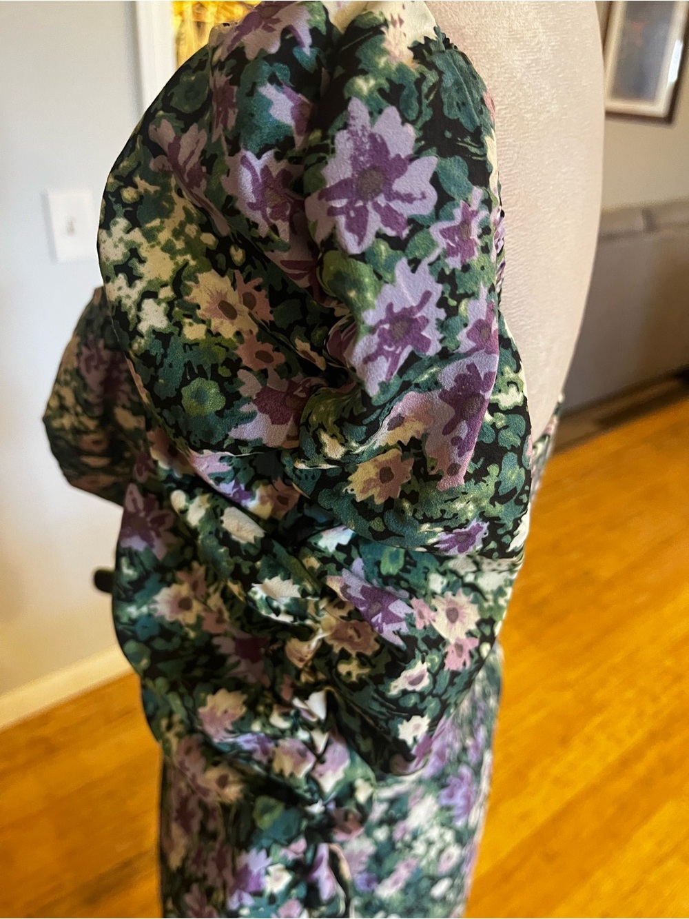 Astr the Label $138 NWOT PTP 23 Jamila Floral Keyhole Long Sleeve Dress - Picture 6 of 8